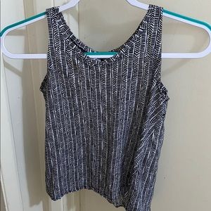 Old Navy tank top